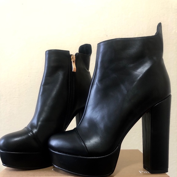 Red bottom helped black leather boots - Picture 1 of 7